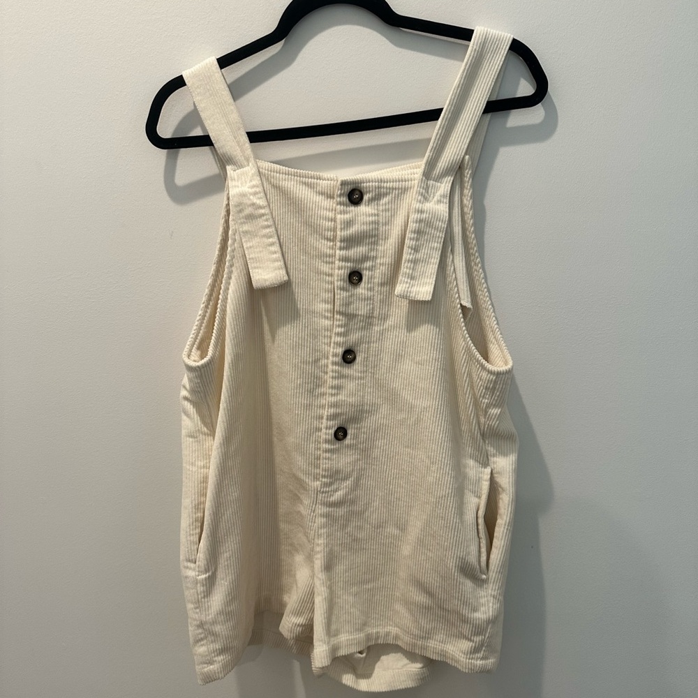 Corduroy cream romper. New with tags. Size M.